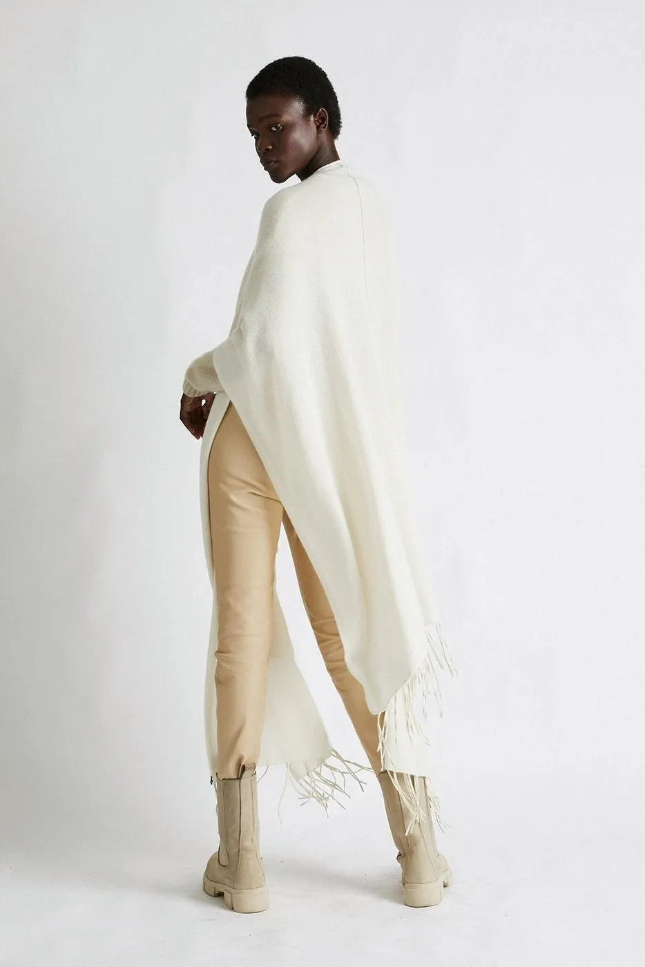   Beryll Lola Cashmere Leather Fringe Wrap | White