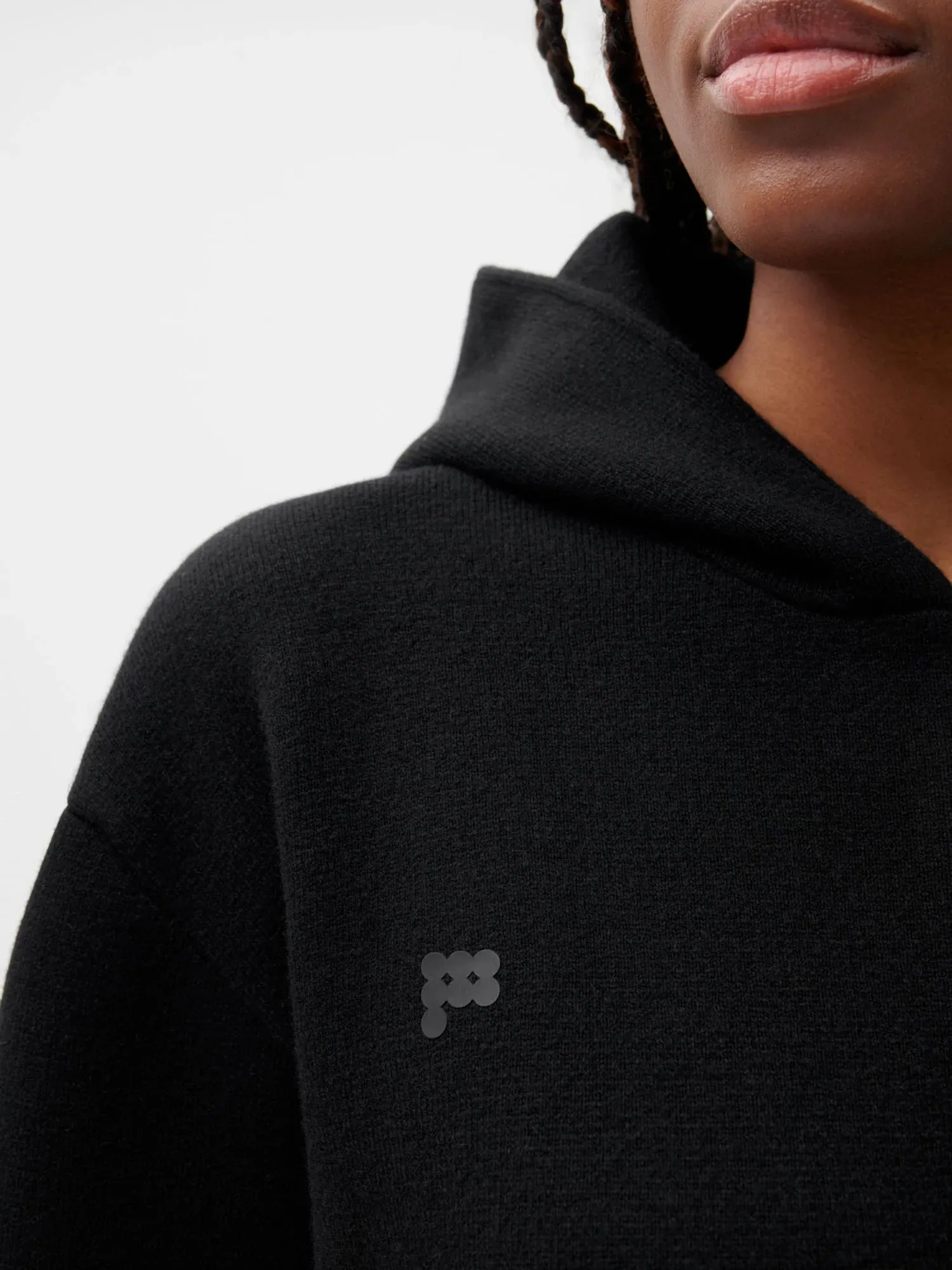 Recycled Cashmere Zipped Hoodie—black